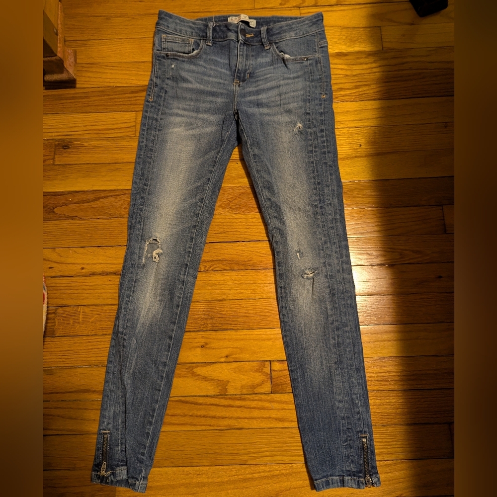 Indie Sleaze Zara Light Blue Ripped Skinny Jeans